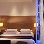 Hotel Villathena