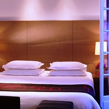 Hotel Villathena Parigi
