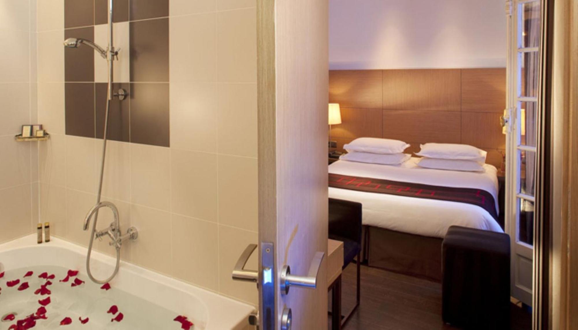 Villathena Hotel 3*